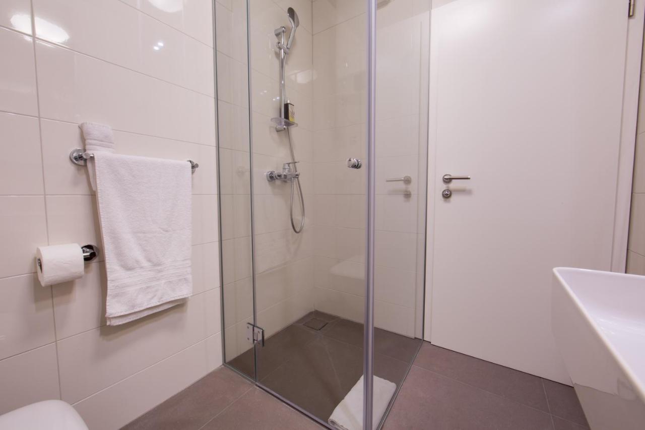 Luxury Rooms Silente Bacvice 2 Split Exterior photo