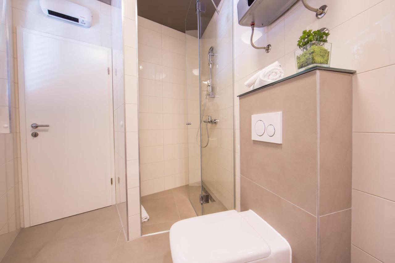 Luxury Rooms Silente Bacvice 2 Split Exterior photo